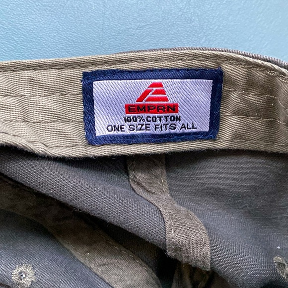 LE CLUB. Carnival 2009.  Hat. - Picture 6 of 6